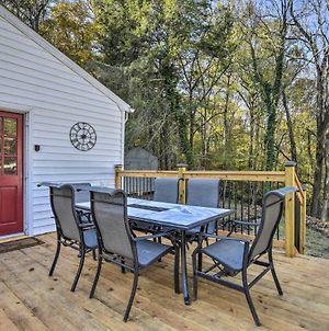 Peaceful Renovated Home With Deck On Half Acre! photos Exterior