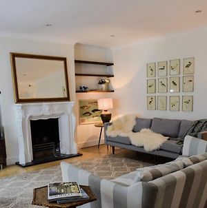 Chic And Cosy 2 Bedroom Flat By Earl'S Court Tube photos Exterior
