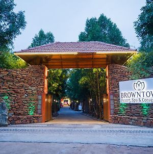 Brown Town Resort & Spa photos Exterior