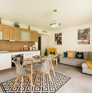 Stylish New 1 Bedroom Apartment In Juan Les Pins photos Exterior