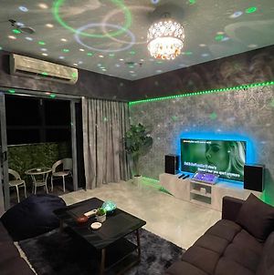 Mercu Summer Suite Klcc With Karaoke & Playstation photos Exterior