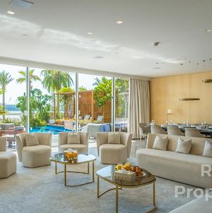 Five Palm Beach Villa - Three Floors, Private Pool, Jacuzzi photos Exterior