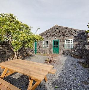 Holiday House, Prainha De Baixo, Pico, Azores photos Exterior
