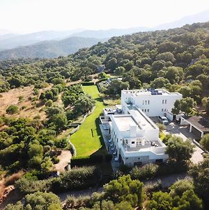 Marbella Villa Sleeps 14 With Pool And Air Con photos Exterior