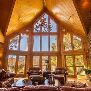 A High Country Retreat - Luxury Boone Home On 10 Acres With Hot Tub & Pool Table photos Exterior