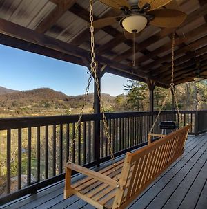 Newly Listed Hawk'S Nest Overlook Cabin In Canton, Nc photos Exterior