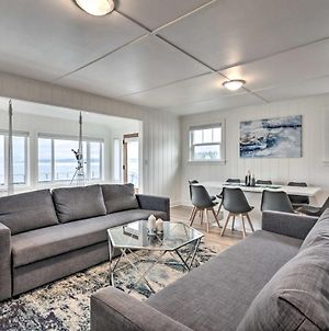 Modern Coastal Abode With Puget Sound Views! photos Exterior