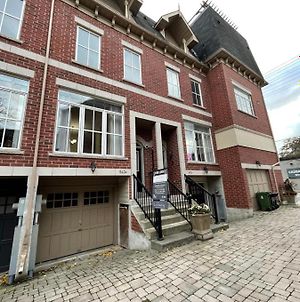 The Most Amazing Townhouse In Downtown Toronto photos Exterior