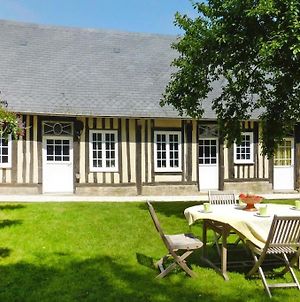 Semi-Detached House, Crasville-La-Rocquefort photos Exterior