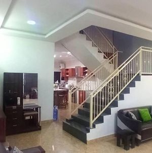 Phines Luxury Service Apartment Abuja photos Exterior