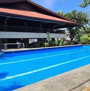Villa Leonora Resort In Pansol, Laguna photos Exterior