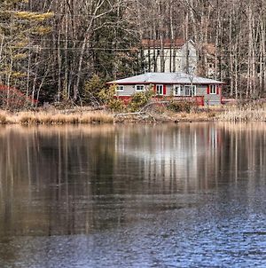 White Haven Lake Home With Kayaks And Hot Tub! photos Exterior