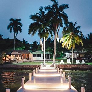 Royal Palm Bacalar Cabanas & Lagoon Club photos Exterior