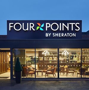 Four Points By Sheraton London Gatwick Airport photos Exterior