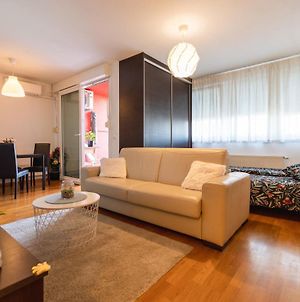 Flexible Selfcheckins 29 - Zagreb - Garage - Loggia - New - Apartments Repinc photos Exterior