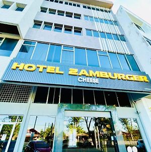 Hotel Zamburger Cheese Melaka photos Exterior