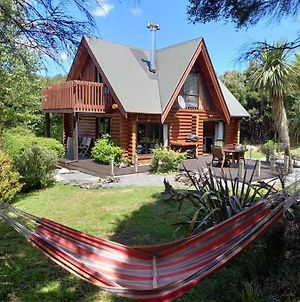 Totara Lodge - Unwind, Relax & Enjoy - Mt Lyford photos Exterior