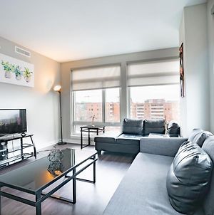 Waterfront Two Bedroom Apartment In A Brand New Building Apts photos Exterior