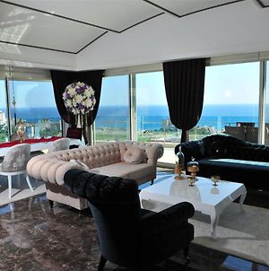 Nice Home With Shared Pools Near Beach And City Center In Alanya photos Exterior