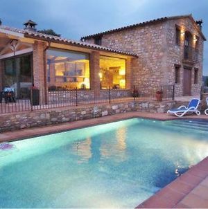 Montmajor Villa Sleeps 12 With Pool photos Exterior
