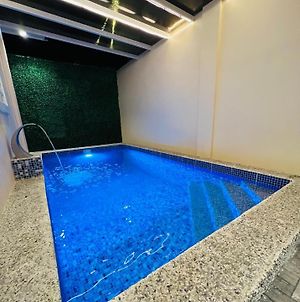 Luxury 3Br Villa W Private Pool Near Sm Batangas City- Instagram-Worthy! photos Exterior