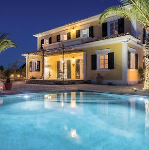 Villa Almeira - Your Enchanting Mansion! photos Exterior