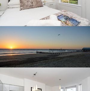 Sea Views Stunning 2 Bedroom Apartment # photos Exterior