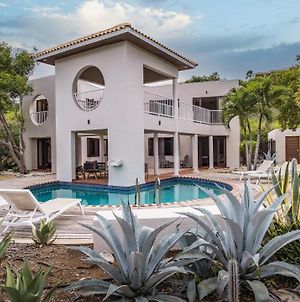 Stunning Curacao Villa With Pacman Shaped Pool - Steps To Coral Estates Beach photos Exterior