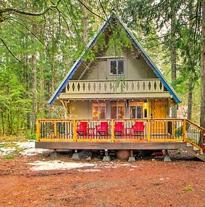 Cozy A-Frame With Hot Tub, Fire Pit, And Fireplace! photos Exterior