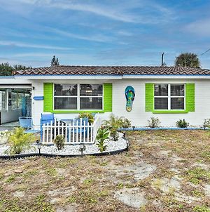 Colorful, Pet-Friendly Home Near Ormond Beach photos Exterior
