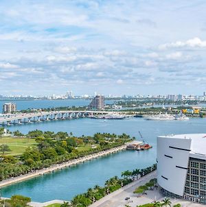 Global Luxury Suites Miami Worldcenter photos Exterior