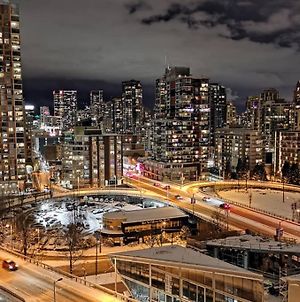 Luxury 1Br With Great View In Downtown Vancouver photos Exterior