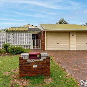 Banksia Gem One Street Back From Waterfront photos Exterior