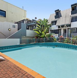 Stunning 2-Story Fortitude Valley Apartment photos Exterior