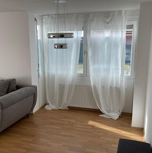Gemutliche &Schone Wohnung In Ruhiger Umgebung photos Exterior