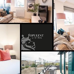2 Bed Flat W/ Wrap Around Terrace Slough By Opulent photos Exterior