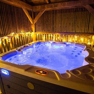 Pleasant Holiday Home In Posada Gorna With Bubble Bath photos Exterior