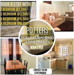 1,2,3,4 Bedroom Potters Fully Furnished Apartment photos Exterior