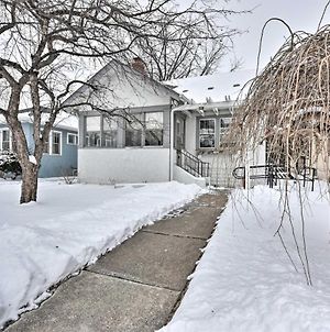 Central St Paul House With Sunroom And Fireplace! photos Exterior