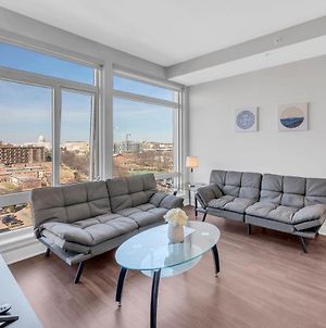 Two Bedroom Fully Furnished Apartment Near Waterfront Apts photos Exterior