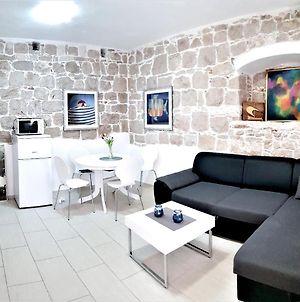 One Bedroom Appartement With City View And Wifi At Split 2 Km Away From The Beach photos Exterior