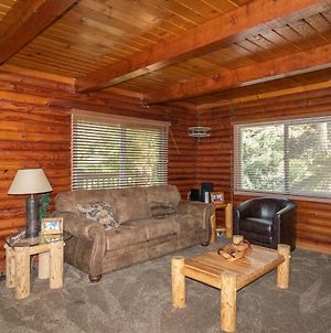 Harris Lakeview Cabin photos Exterior