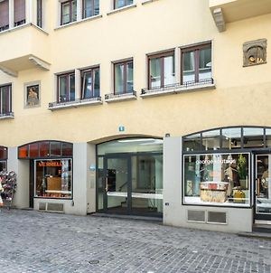 Spacious 1-Bedroom Apartment In The Heart Of Zurich photos Exterior