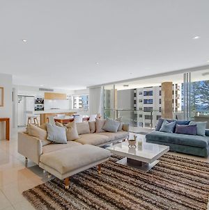 Maili 6 Luxury Sky Home Apartment In Rainbow Bay Coolangatta Wi-Fi Included photos Exterior