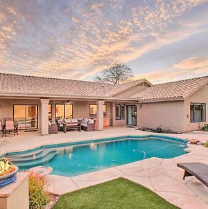Luxurious Chandler Oasis With Heated Pool And Hot Tub! photos Exterior