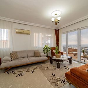 Lovely Apartment With Panoramic City View In Kepez, Antalya photos Exterior