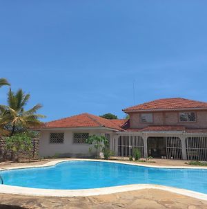 Mbuyu Villa Diani photos Exterior