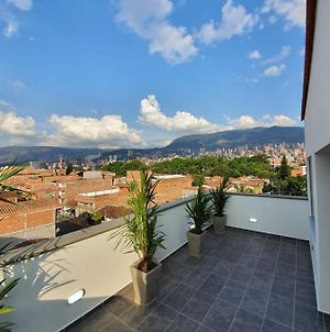 Beautiful Duplex Apt In Central Area Of Medellin photos Exterior