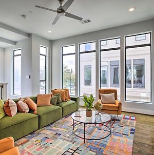 Bright And Airy Houston Townhome About 3 Mi To Dtwn photos Exterior
