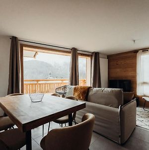 Apartment In The Heart Of Les Houches With A Magnificent View Of Mountains photos Exterior